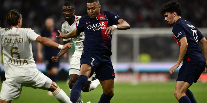 All-Competitions Head-to-Head Stats