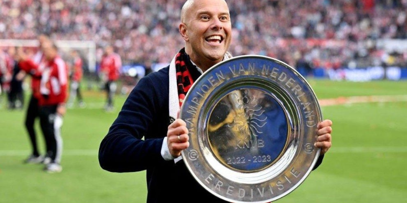 The weight of history: Feyenoord’s managerial benchmarks
