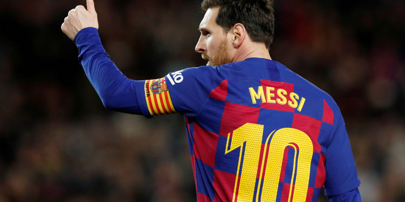 Why Does Messi Keep Wearing 10?
